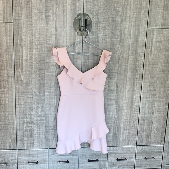 BCBGMaxAzria Dresses & Skirts - BCBG MAXAZRIA Malik‎ Asymmetrical Ruffle Dress